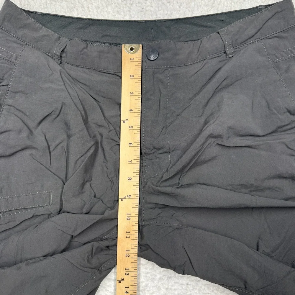 The North Face Shorts Gray Nylon Hiking‎ Casual Men's Size 36 9